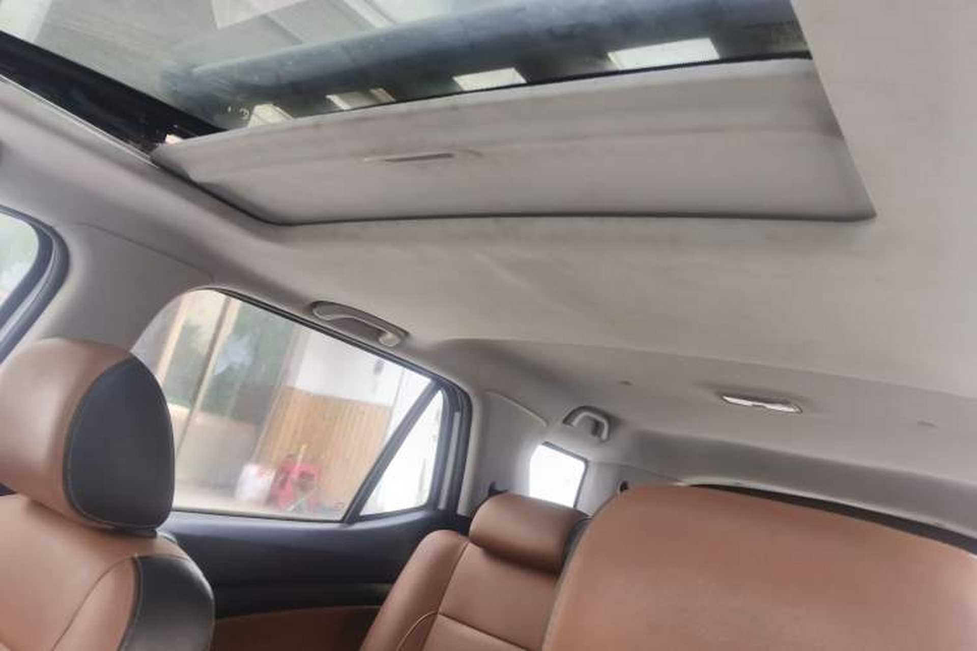 Used CHANGAN OSHAN CX70 2017 CX70T 1.5T Manual Zunqing Edition Headliner