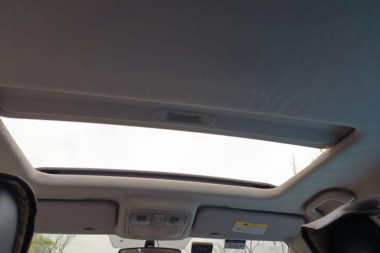 Used CHANGAN OSHAN CX70 2017 CX70T 1.5T Manual High-Performance Edition Headliner