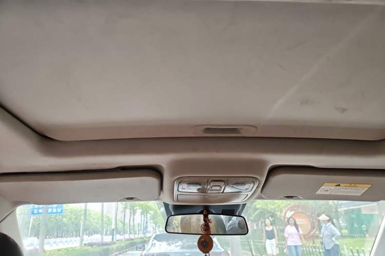 Used CHANGAN OSHAN CX70 2017 CX70T 1.5T Automatic Zunqing Edition Headliner