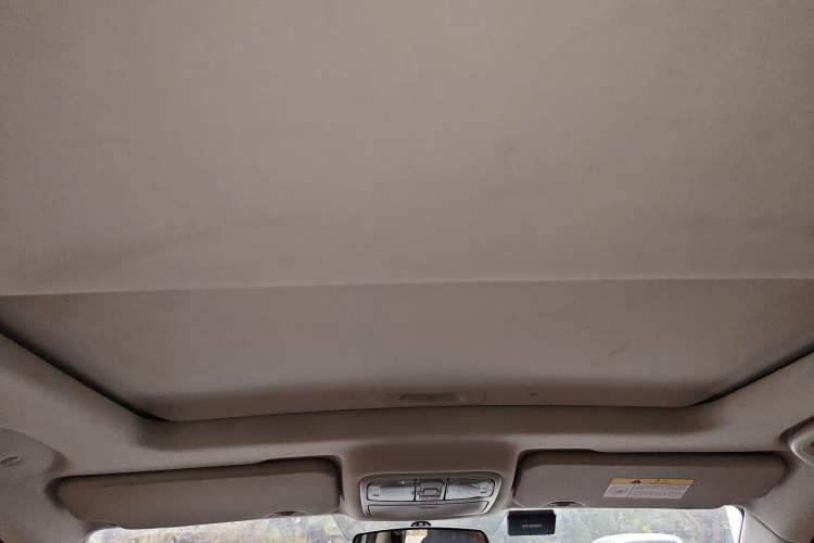 Used CHANGAN OSHAN CX70 2017 CX70T 1.5T Manual High-Performance Edition Headliner
