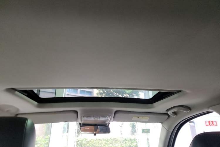 Used CHANGAN OSHAN CX70 2017 CX70T 1.5T Manual Zunqing Edition Headliner
