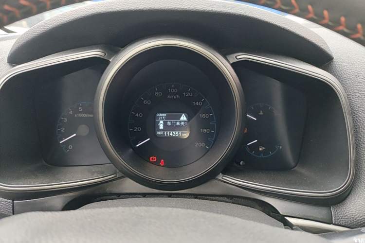 Used CHANGAN OSHAN CX70 2017 Facelifted CX70T 1.5T Manual High-Performance Edition Instrument Cluster
