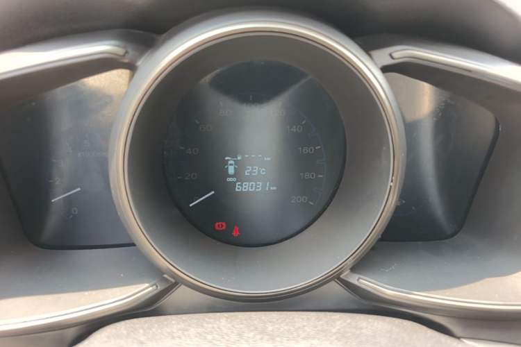 Used CHANGAN OSHAN CX70 2017 1.6L Manual Elite Model Instrument Cluster