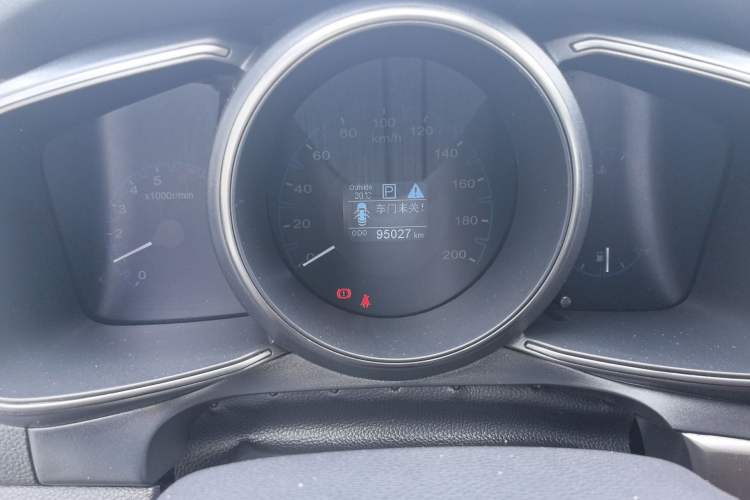 Used CHANGAN OSHAN CX70 2017 CX70T 1.5T Automatic Zunqing Edition Instrument Cluster