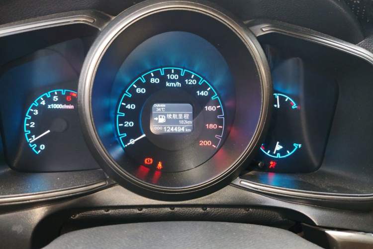 Used CHANGAN OSHAN CX70 2017 CX70T 1.5T Manual Zunqing Edition Instrument Cluster