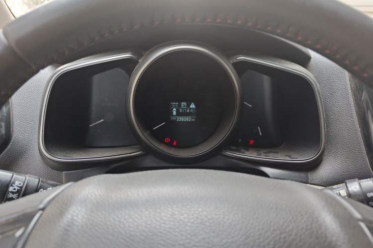 Used CHANGAN OSHAN CX70 2017 CX70T 1.5T Automatic Zunqing Edition Instrument Cluster
