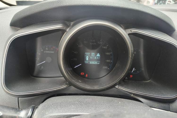Used CHANGAN OSHAN CX70 2017 CX70T 1.5T Automatic Luxury Edition Instrument Cluster
