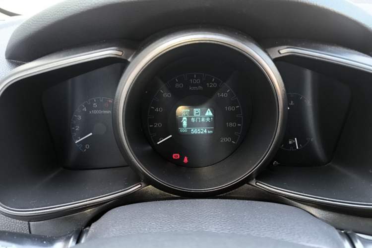 Used CHANGAN OSHAN CX70 2017 CX70T 1.5T Automatic Zunqing Edition Instrument Cluster
