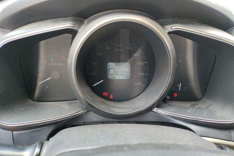 Used CHANGAN OSHAN CX70 2017 CX70T 1.5T Manual Zunqing Edition Instrument Cluster