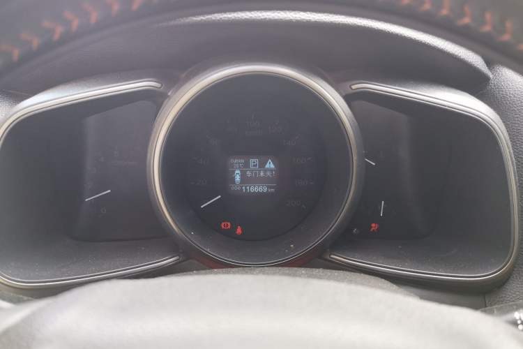 Used CHANGAN OSHAN CX70 2017 CX70T 1.5T Automatic Zunqing Edition Instrument Cluster