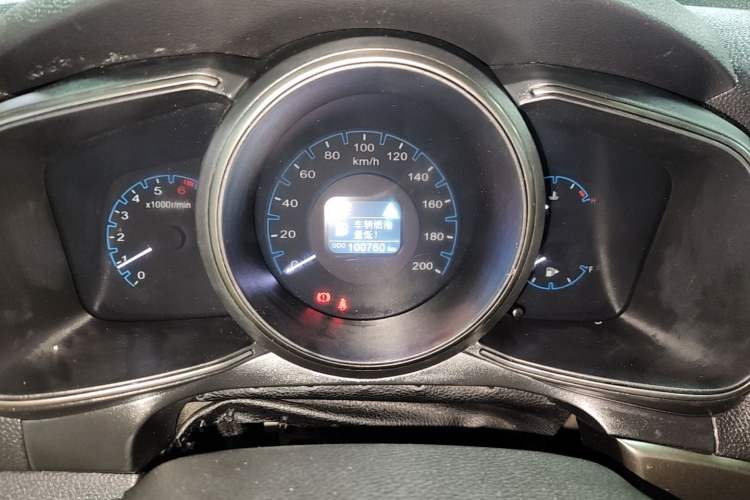 Used CHANGAN OSHAN CX70 2017 CX70T 1.5T Manual Zunqing Edition Instrument Cluster