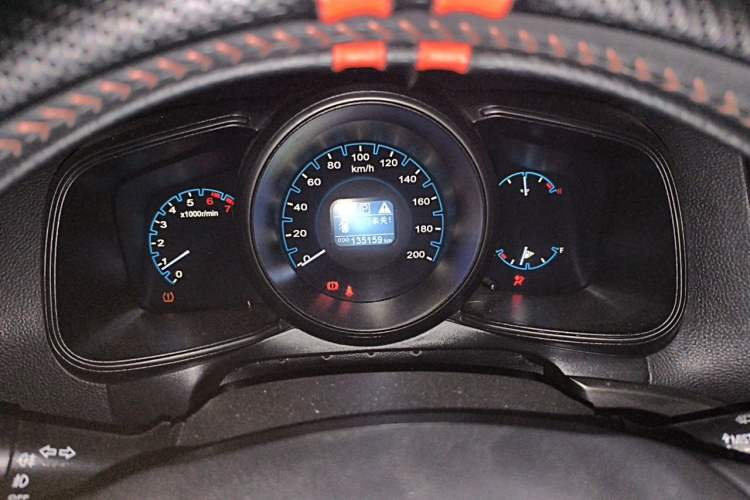 Used CHANGAN OSHAN CX70 2017 Facelifted CX70T 1.5T Automatic Zunqing Edition Instrument Cluster