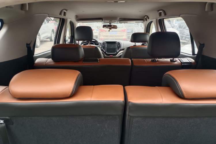 Used CHANGAN OSHAN CX70 2017 CX70T 1.5T Automatic Luxury Edition Interior 11