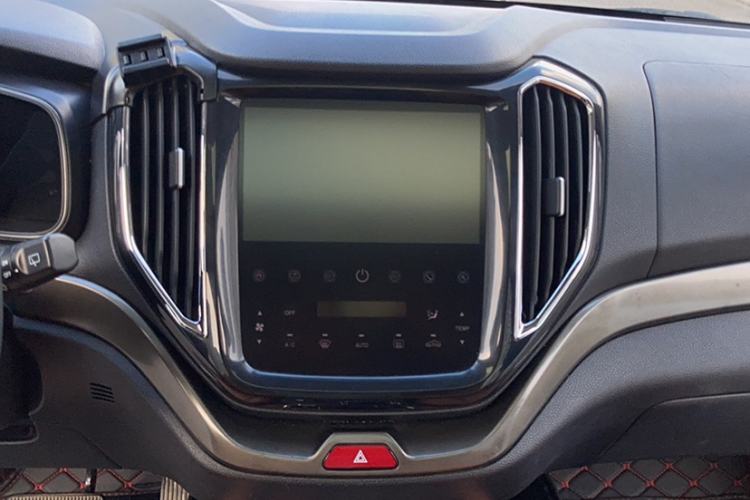 Used CHANGAN OSHAN CX70 2017 CX70T 1.5T Automatic Zunqing Edition Interior 11