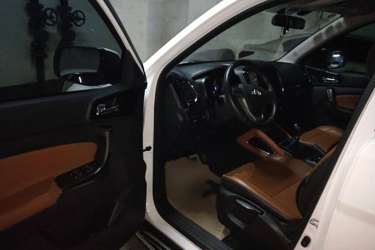 Used CHANGAN OSHAN CX70 2017 CX70T 1.5T Manual High-Performance Edition Interior 3