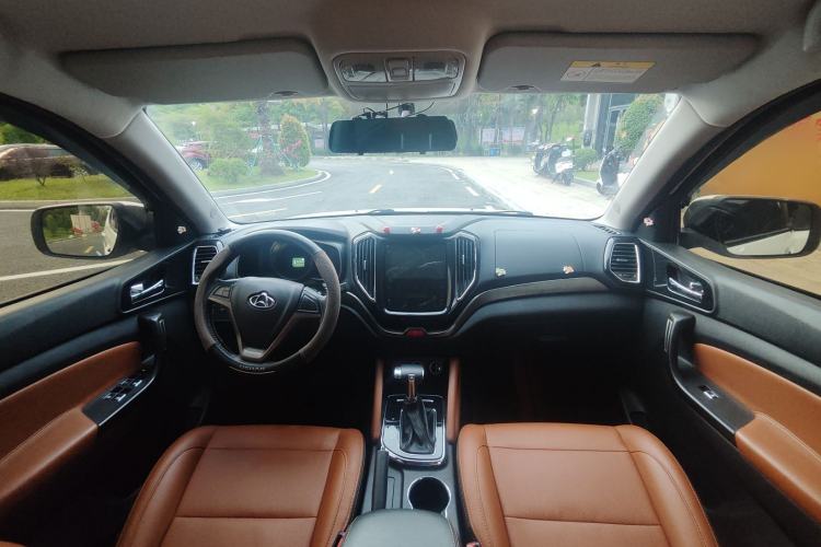 Used CHANGAN OSHAN CX70 2017 CX70T 1.5T Automatic Luxury Edition Interior 3