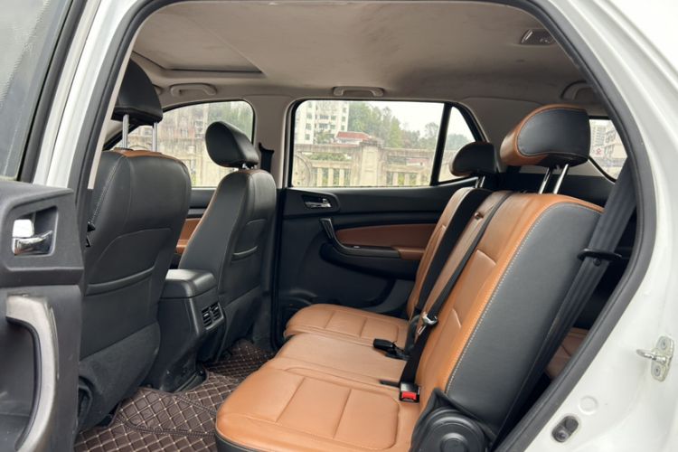 Used CHANGAN OSHAN CX70 2017 Facelifted CX70T 1.5T Manual High-Performance Edition Interior 4