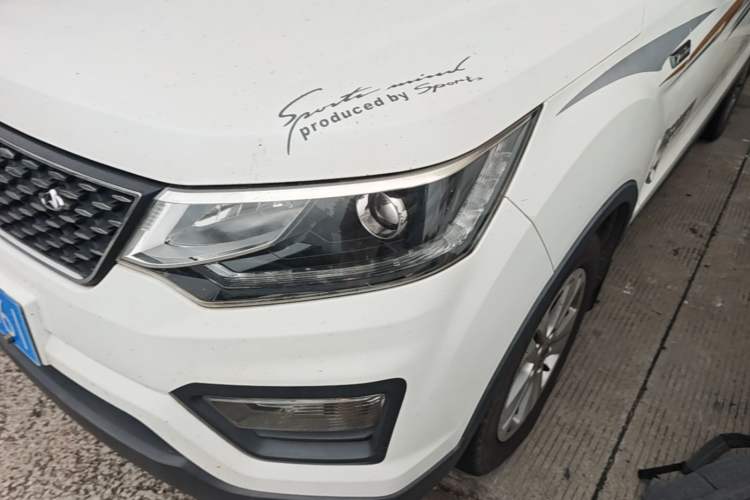 Used CHANGAN OSHAN CX70 2017 CX70T 1.5T Automatic Luxury Edition Left Front Headlight