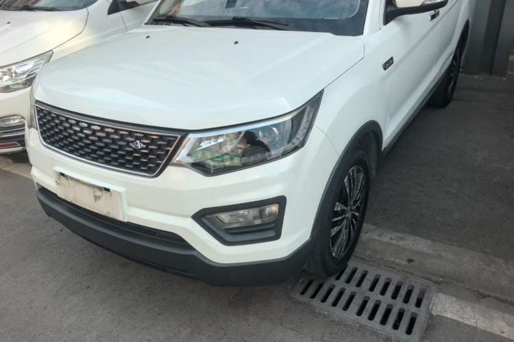 Used CHANGAN OSHAN CX70 2017 CX70T 1.5T Manual High-Performance Edition Left Front Headlight
