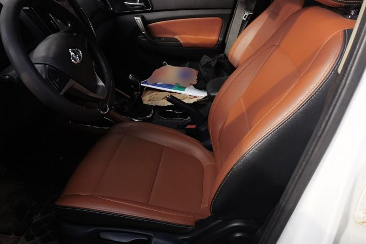Used CHANGAN OSHAN CX70 2017 Facelifted CX70T 1.5T Manual High-Performance Edition Left Front Seat