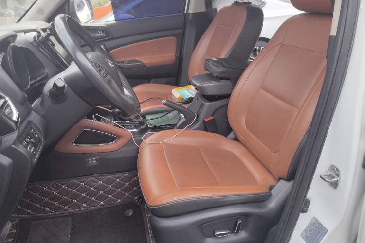 Used CHANGAN OSHAN CX70 2017 CX70T 1.5T Automatic Zunqing Edition Left Front Seat