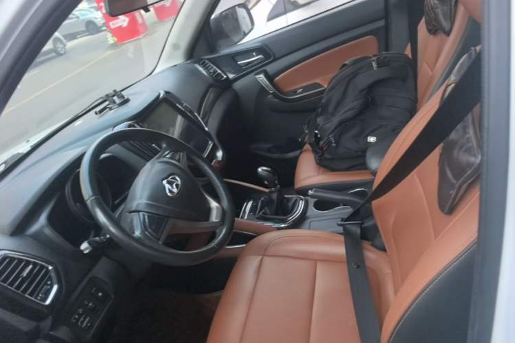 Used CHANGAN OSHAN CX70 2017 CX70T 1.5T Manual High-Performance Edition Left Front Seat