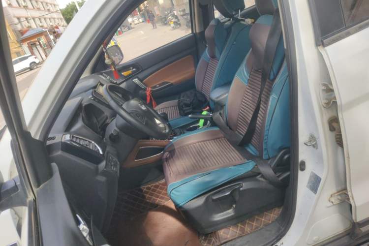 Used CHANGAN OSHAN CX70 2017 CX70T 1.5T Manual High-Performance Edition Left Front Seat