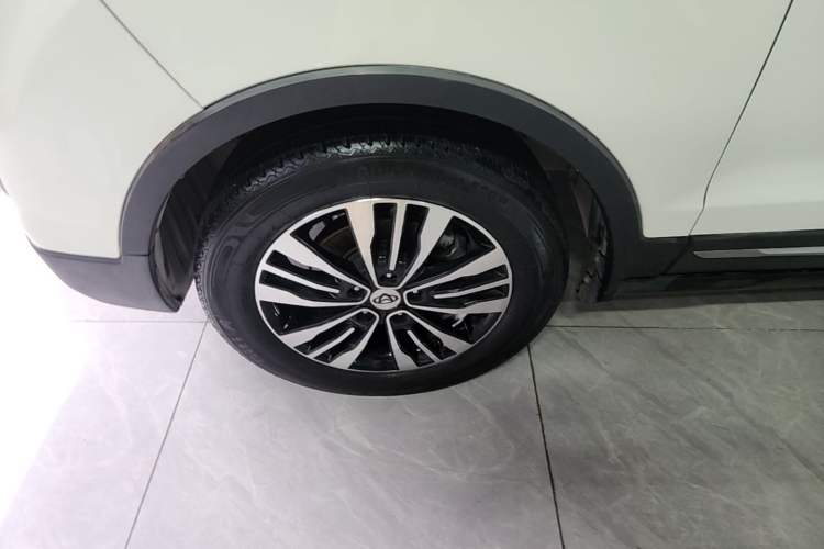 Used CHANGAN OSHAN CX70 2017 CX70T 1.5T Manual Zunqing Edition Left Front Wheel Hub