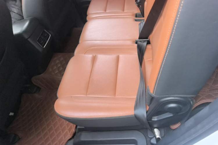 Used CHANGAN OSHAN CX70 2017 CX70T 1.5T Manual High-Performance Edition Left Rear Seat