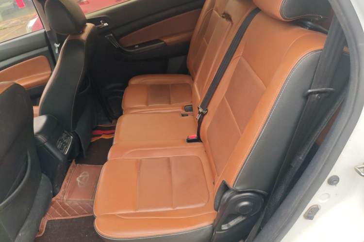 Used CHANGAN OSHAN CX70 2017 Facelifted CX70T 1.5T Automatic Zunqing Edition Left Rear Seat