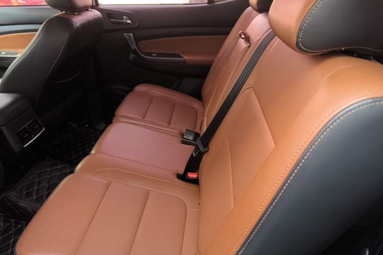 Used CHANGAN OSHAN CX70 2017 CX70T 1.5T Automatic Zunqing Edition Left Rear Seat