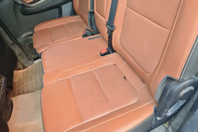 Used CHANGAN OSHAN CX70 2017 1.6L Manual Elite Model Left Rear Seat