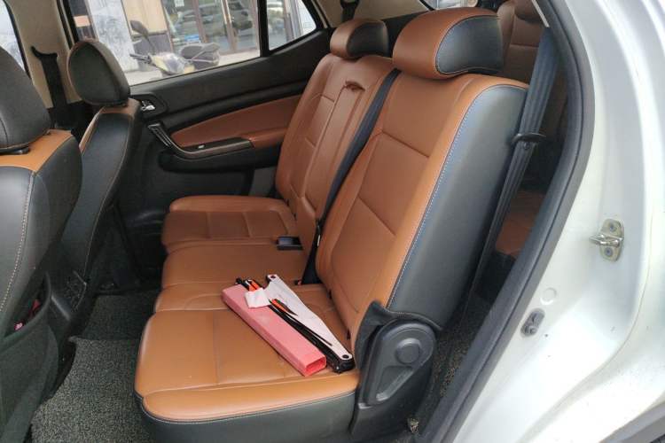 Used CHANGAN OSHAN CX70 2017 CX70T 1.5T Manual Zunqing Edition Left Rear Seat