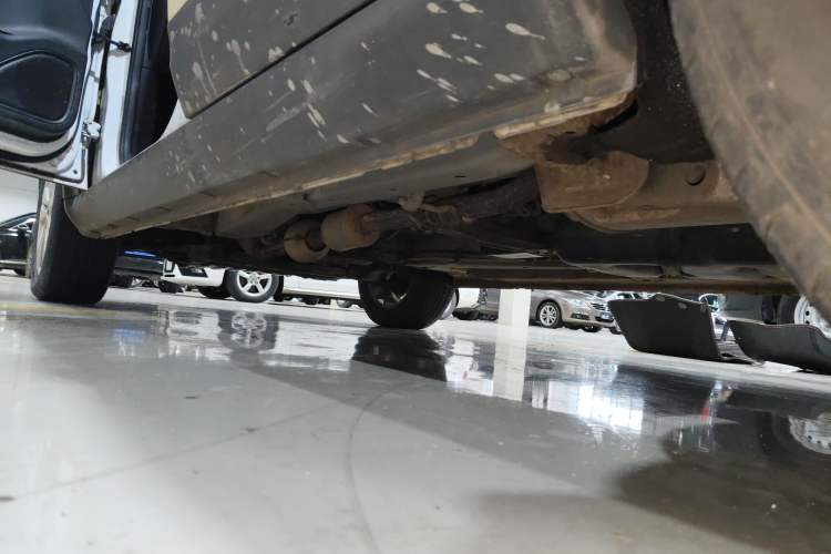 Used CHANGAN OSHAN CX70 2017 1.6L Manual Elite Model Left Side Sill