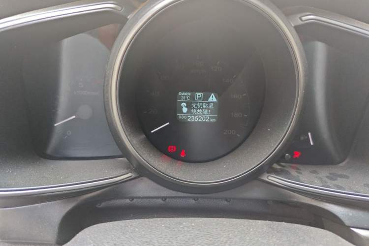 Used CHANGAN OSHAN CX70 2017 CX70T 1.5T Automatic Zunqing Edition Odometer Close Up