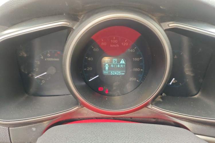 Used CHANGAN OSHAN CX70 2017 Facelifted CX70T 1.5T Automatic Zunqing Edition Odometer Close Up