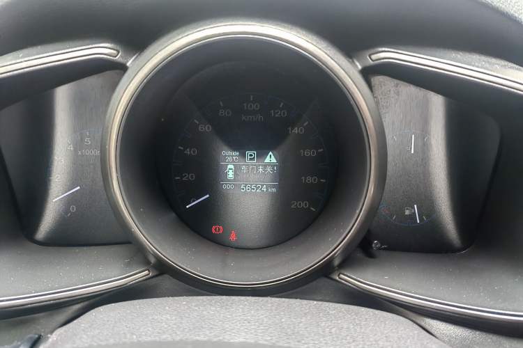 Used CHANGAN OSHAN CX70 2017 CX70T 1.5T Automatic Zunqing Edition Odometer Close Up