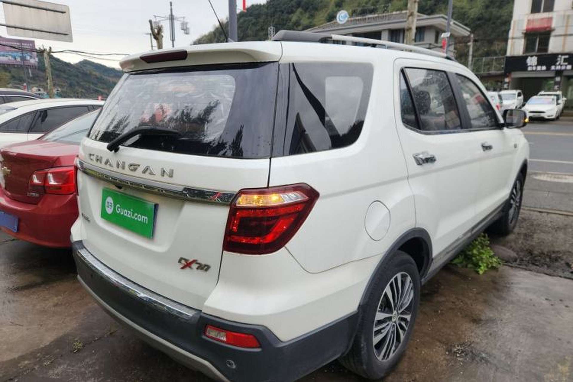Used CHANGAN OSHAN CX70 2017 Facelifted CX70T 1.5T Manual High-Performance Edition Rear Right 45 Deg