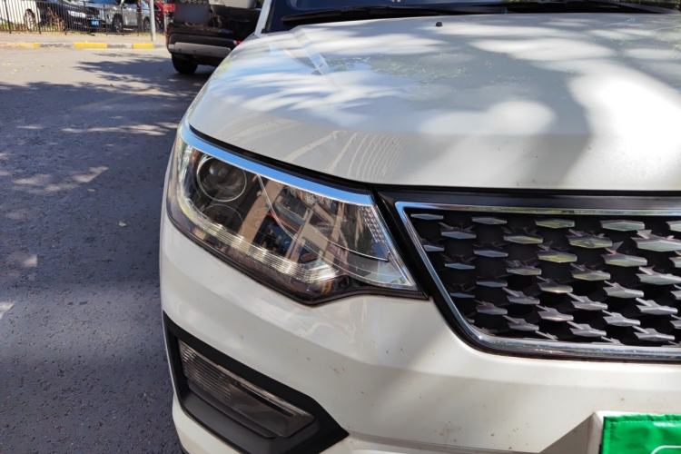 Used CHANGAN OSHAN CX70 2017 CX70T 1.5T Manual High-Performance Edition Right Front Headlight