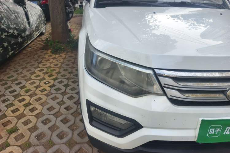 Used CHANGAN OSHAN CX70 2017 1.6L Manual Elite Model Right Front Headlight