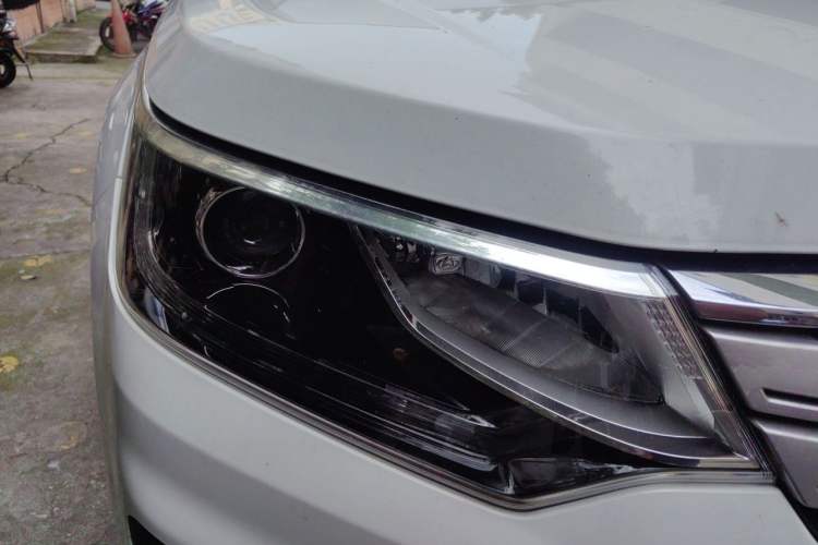 Used CHANGAN OSHAN CX70 2017 1.6L Manual Smart Model Right Front Headlight