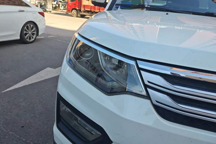 Used CHANGAN OSHAN CX70 2017 1.6L Manual Elite Model Right Front Headlight