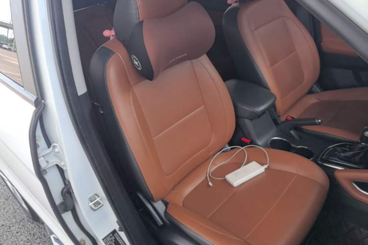 Used CHANGAN OSHAN CX70 2017 CX70T 1.5T Automatic Luxury Edition Right Front Seat