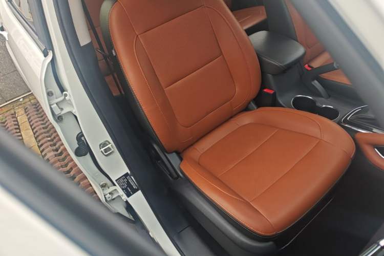 Used CHANGAN OSHAN CX70 2017 Facelifted CX70T 1.5T Automatic Zunqing Edition Right Front Seat