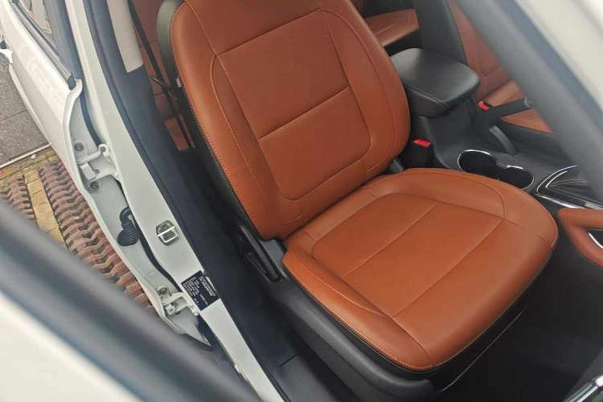 Used CHANGAN OSHAN CX70 2017 Facelifted CX70T 1.5T Automatic Zunqing Edition Right Front Seat