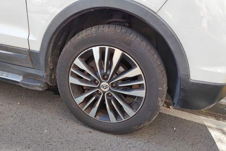 Used CHANGAN OSHAN CX70 2017 CX70T 1.5T Manual High-Performance Edition Right Front Wheel Hub