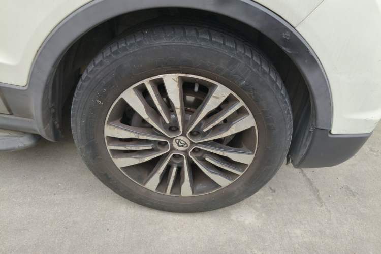 Used CHANGAN OSHAN CX70 2017 CX70T 1.5T Automatic Zunqing Edition Right Front Wheel Hub