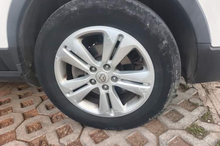 Used CHANGAN OSHAN CX70 2017 1.6L Manual Elite Model Right Front Wheel Hub