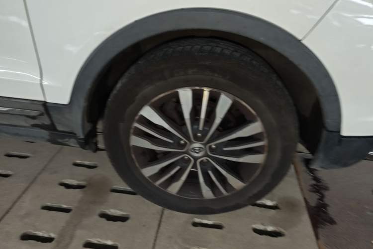 Used CHANGAN OSHAN CX70 2017 CX70T 1.5T Manual High-Performance Edition Right Front Wheel Hub