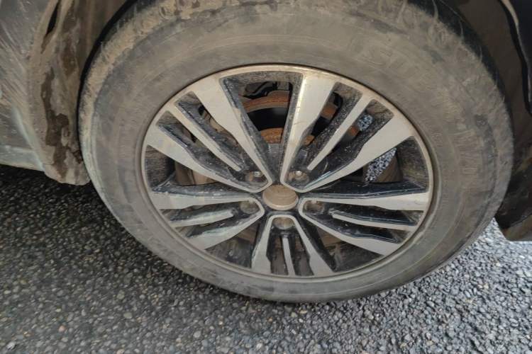 Used CHANGAN OSHAN CX70 2017 CX70T 1.5T Manual High-Performance Edition Right Front Wheel Hub